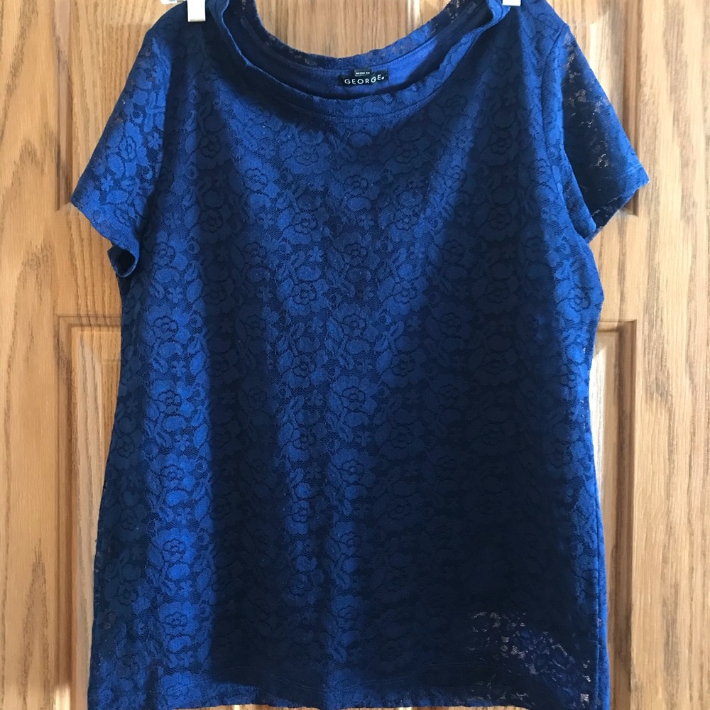 Short sleeve lace shirt